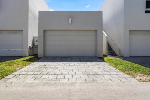 Adosado en venta en Doral, Florida, 3 dormitorios, 204.38 m2 № 1958513 - foto 18