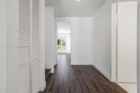 Adosado en venta en Doral, Florida, 3 dormitorios, 204.38 m2 № 1958513 - foto 24