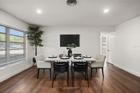 Casa en venta en Orlando, Florida, 3 dormitorios, 174.84 m2 № 1597120 - foto 7