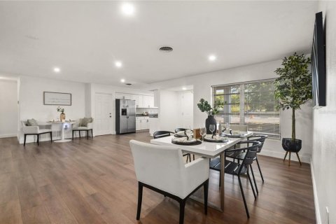 Casa en venta en Orlando, Florida, 3 dormitorios, 174.84 m2 № 1597120 - foto 9
