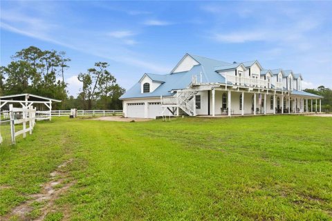 Villa ou maison à vendre à Sorrento, Floride: 6 chambres, 453.73 m2 № 2218230 - photo 17