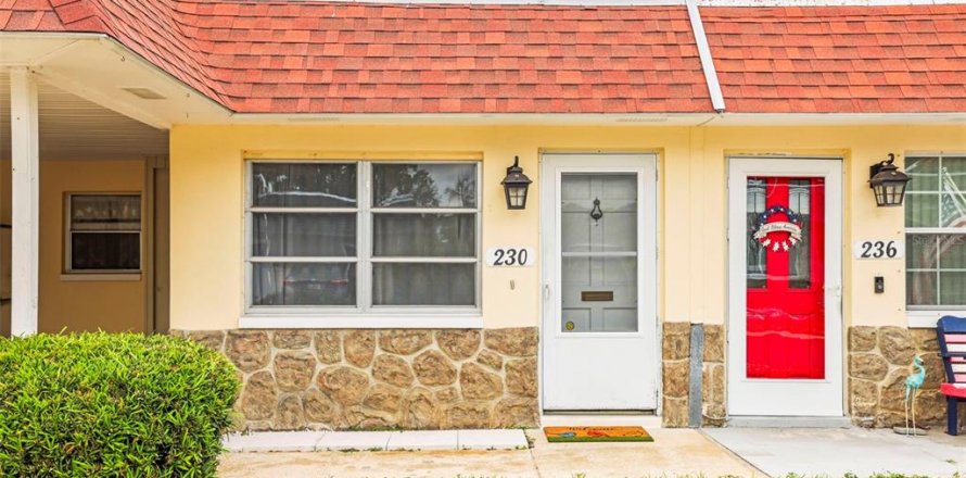 Villa ou maison à Dunedin, Floride 2 chambres, 86.49 m2 № 1677843