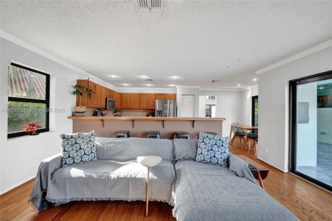 House in Davie, Florida 4 bedrooms, 230.58 sq.m. № 1986666 - photo 23