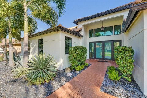 House in Davie, Florida 4 bedrooms, 230.58 sq.m. № 1986666 - photo 8