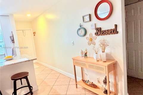 Снять в аренду виллу или дом в Помпано-Бич, Флорида 2 спальни, № 2018056 - фото 27