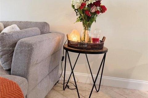 Снять в аренду виллу или дом в Помпано-Бич, Флорида 2 спальни, № 2018056 - фото 4