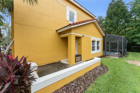 Touwnhouse à vendre à Kissimmee, Floride: 4 chambres, 151.99 m2 № 2406383 - photo 4