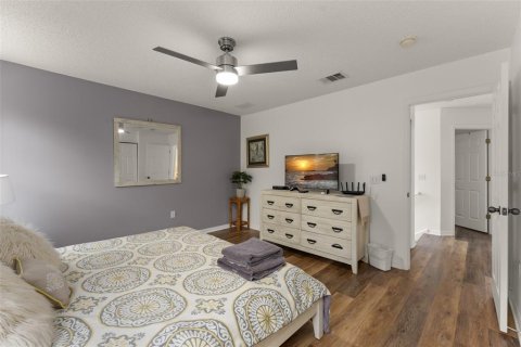 Touwnhouse à vendre à Kissimmee, Floride: 4 chambres, 151.99 m2 № 2406383 - photo 27