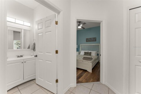 Touwnhouse à vendre à Kissimmee, Floride: 4 chambres, 151.99 m2 № 2406383 - photo 19