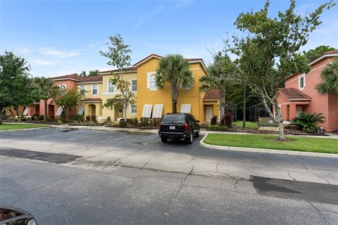Touwnhouse à Kissimmee, Floride 4 chambres, 151.99 m2 № 2406383