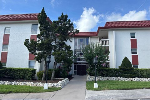 Copropriété à louer à Clearwater, Floride: 1 chambre, 97.36 m2 № 2150550 - photo 18