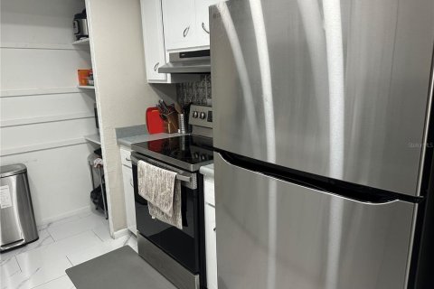 Copropriété à louer à Clearwater, Floride: 1 chambre, 97.36 m2 № 2150550 - photo 6