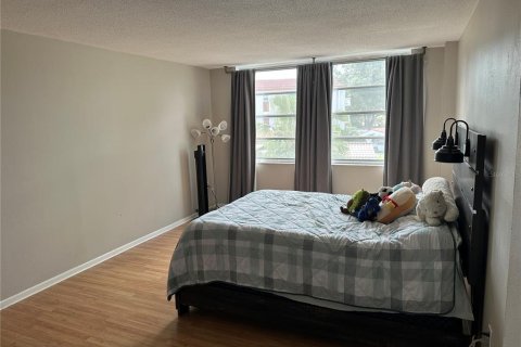 Copropriété à louer à Clearwater, Floride: 1 chambre, 97.36 m2 № 2150550 - photo 13