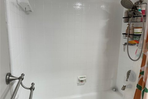 Copropriété à louer à Clearwater, Floride: 1 chambre, 97.36 m2 № 2150550 - photo 16