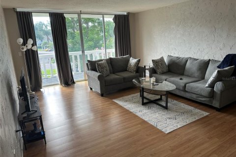 Copropriété à louer à Clearwater, Floride: 1 chambre, 97.36 m2 № 2150550 - photo 8