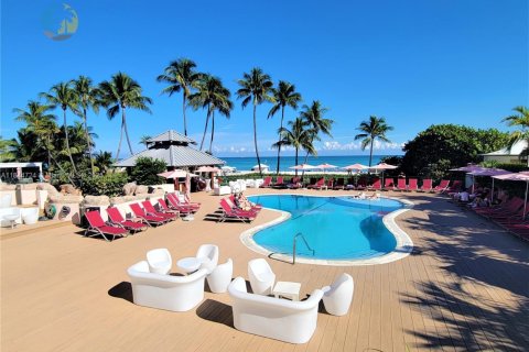 Condo in Miami Beach, Florida, 2 bedrooms  № 1872034 - photo 8