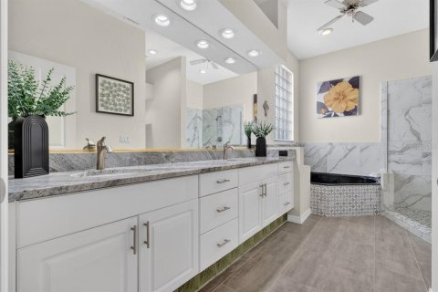 Villa ou maison à vendre à South Daytona, Floride: 4 chambres, 257.15 m2 № 2151850 - photo 25