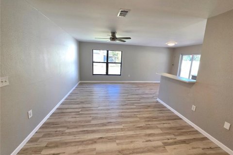 House in Sarasota, Florida 2 bedrooms, 96.25 sq.m. № 1717726 - photo 27