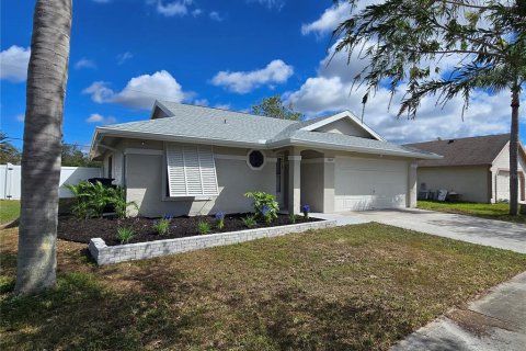 House in Sarasota, Florida 2 bedrooms, 96.25 sq.m. № 1717726 - photo 23