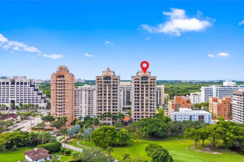 Купить кондоминиум в Корал-Гейблс, Флорида 3 спальни, 142.23м2, № 2048438 - фото 2