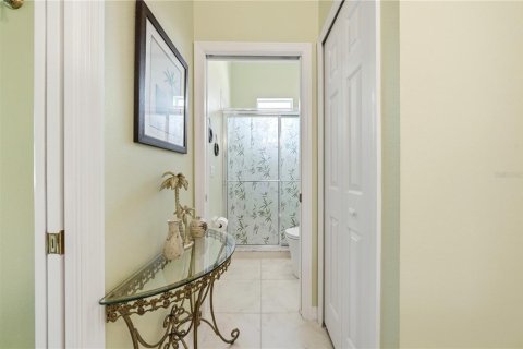 House in Lady Lake, Florida 3 bedrooms, 206.99 sq.m. № 2203290 - photo 27