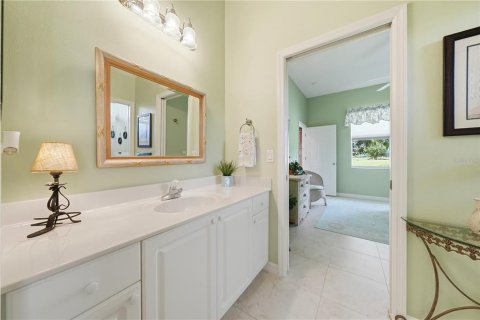 House in Lady Lake, Florida 3 bedrooms, 206.99 sq.m. № 2203290 - photo 26