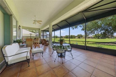 House in Lady Lake, Florida 3 bedrooms, 206.99 sq.m. № 2203290 - photo 16