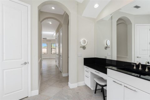Villa ou maison à vendre à Sarasota, Floride: 4 chambres, 273.04 m2 № 1628642 - photo 24