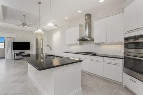 Villa ou maison à vendre à Sarasota, Floride: 4 chambres, 273.04 m2 № 1628642 - photo 12