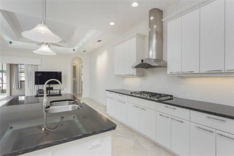 Villa ou maison à vendre à Sarasota, Floride: 4 chambres, 273.04 m2 № 1628642 - photo 13