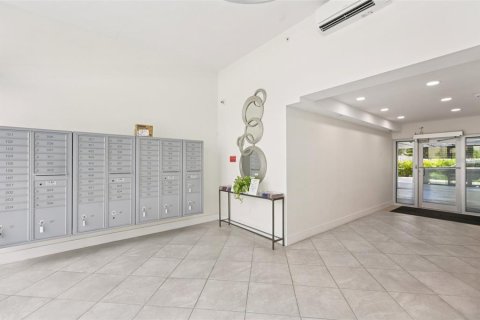 Copropriété à vendre à Sarasota, Floride: 2 chambres, 129.04 m2 № 1849889 - photo 12