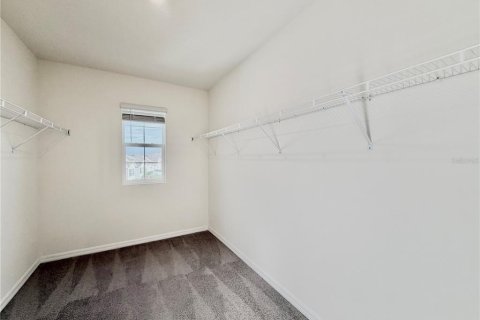 House in Wesley Chapel, Florida 4 bedrooms, 209.96 sq.m. № 2389207 - photo 18