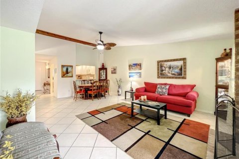 Condominio en venta en Altamonte Springs, Florida, 2 dormitorios, 141.12 m2 № 1914510 - foto 17