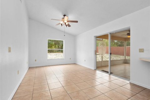 House in Deltona, Florida 3 bedrooms, 130.34 sq.m. № 1778152 - photo 18