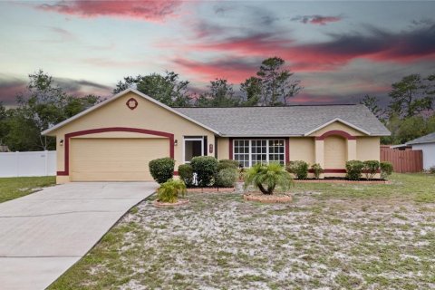 House in Deltona, Florida 3 bedrooms, 130.34 sq.m. № 1778152 - photo 2