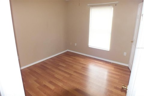 Villa ou maison à louer à Winter Haven, Floride: 4 chambres, 204.38 m2 № 2258640 - photo 8