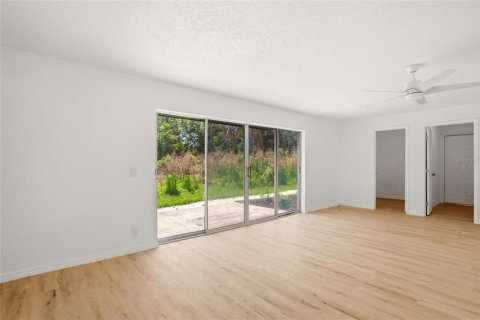 House in Riverview, Florida 3 bedrooms, 223.62 sq.m. № 2150204 - photo 21