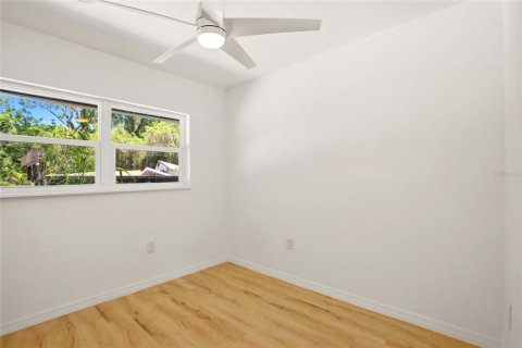 House in Riverview, Florida 3 bedrooms, 223.62 sq.m. № 2150204 - photo 28