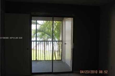 Copropriété à louer à Homestead, Floride: 2 chambres, 80.17 m2 № 2021821 - photo 8