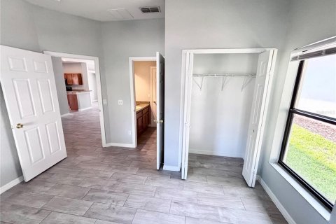 Casa en alquiler en Clermont, Florida, 4 dormitorios, 150.87 m2 № 2203920 - foto 9
