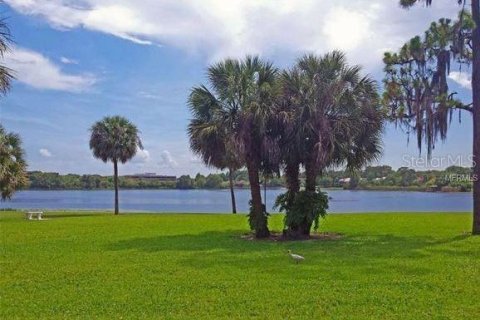 Condo in Altamonte Springs, Florida, 2 bedrooms  № 1843316 - photo 3
