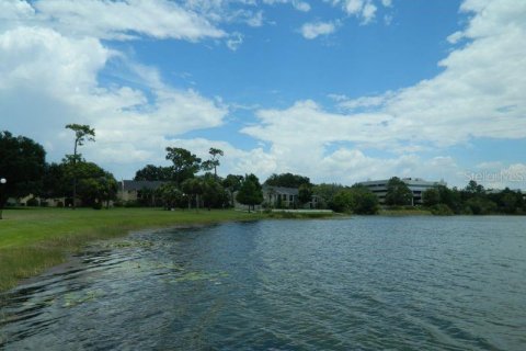 Condo in Altamonte Springs, Florida, 2 bedrooms  № 1843316 - photo 2