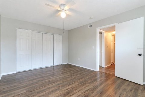 Condo in Altamonte Springs, Florida, 2 bedrooms  № 1843316 - photo 16