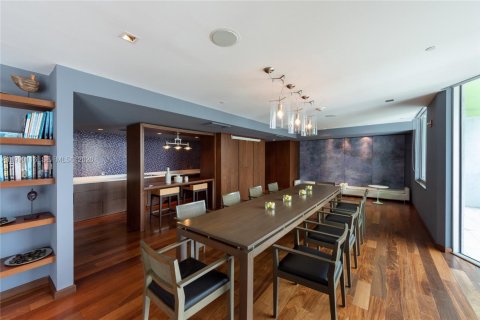 Condo in Miami, Florida, 3 bedrooms  № 2056858 - photo 28