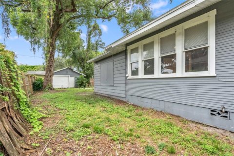 Villa ou maison à vendre à Tampa, Floride: 3 chambres, 107.4 m2 № 2315293 - photo 28