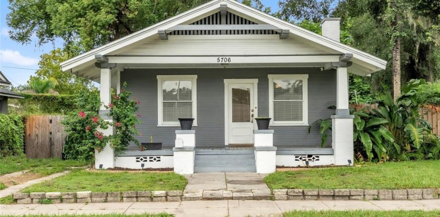 Villa ou maison à Tampa, Floride 3 chambres, 107.4 m2 № 2315293