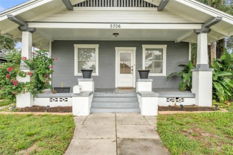 Villa ou maison à vendre à Tampa, Floride: 3 chambres, 107.4 m2 № 2315293 - photo 3