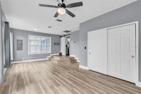 Villa ou maison à vendre à Tampa, Floride: 3 chambres, 107.4 m2 № 2315293 - photo 26