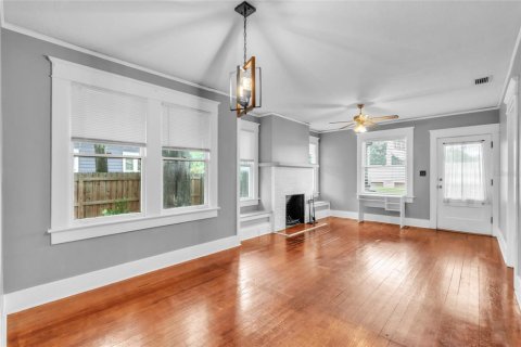 Villa ou maison à vendre à Tampa, Floride: 3 chambres, 107.4 m2 № 2315293 - photo 8