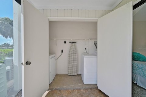 Купить кондоминиум в Венеция, Флорида 8 комнат, 101.45м2, № 1296308 - фото 19
